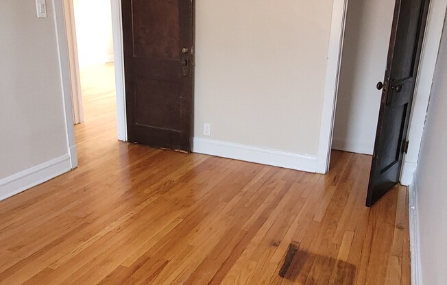 2342 W TOUHY