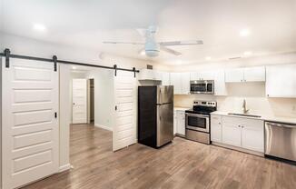 1515 BENNETT AVE