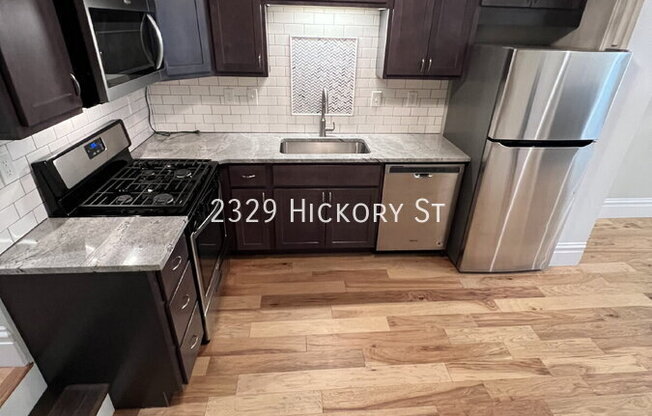 2329 HICKORY ST