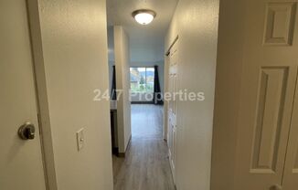 2 beds, 1 bath, $1,495, Unit 4124 Unit D