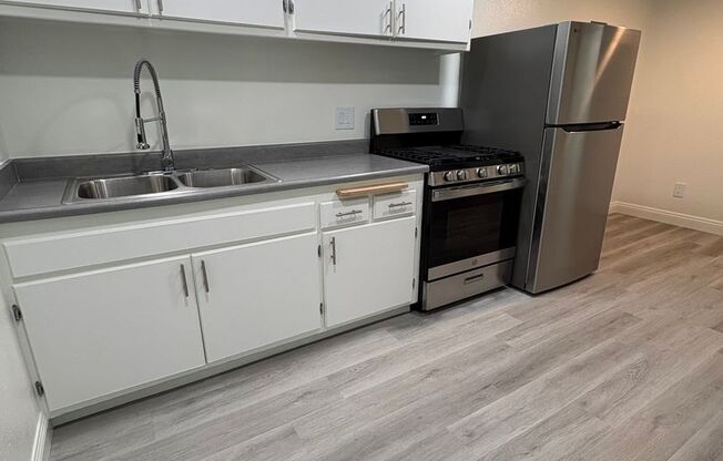 2 beds, 1 bath, 850 sqft, $2,225, Unit 9161-6