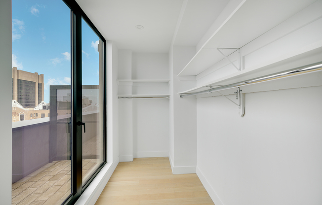 3 beds, 2 baths, 1,042 sqft, $6,736, Unit 305