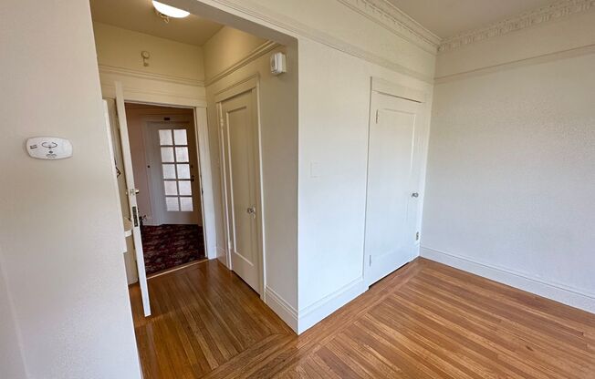101 Cervantes Boulevard (918r)