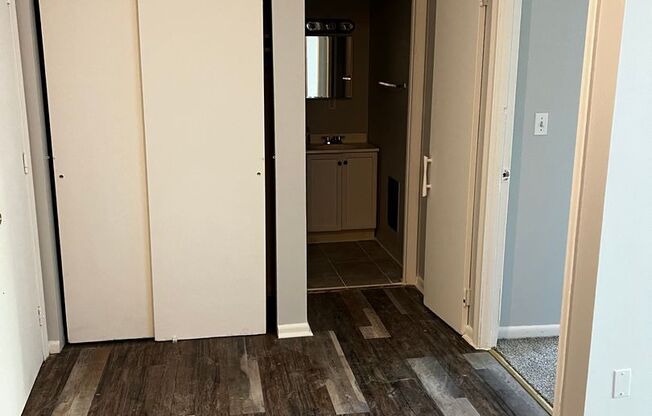 1 bed, 1 bath, 550 sqft, $1,150, Unit 314