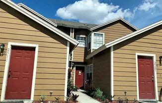 Utilities Included Spacious 3 Bedrooms 2 BathTownhome $1850 a month close to Disney!!