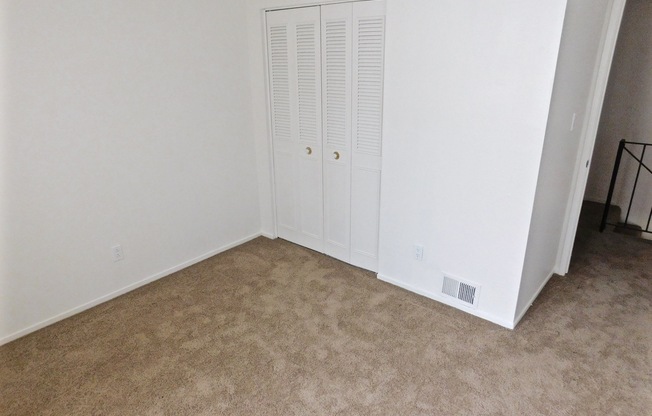 2 beds, 1 bath, $1,885, Unit Unit 3