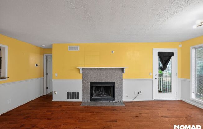 Charming 2BR Condo in Sandy Springs