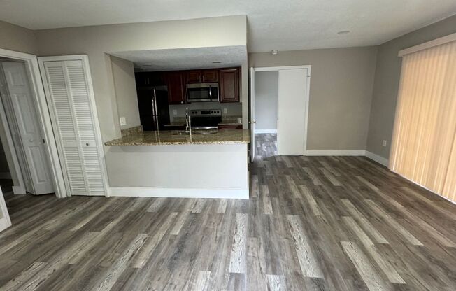 2 beds, 2 baths, $1,650, Unit UNIT 108