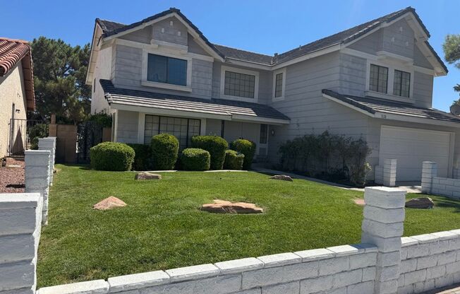 2,985 Sq. Ft Five Room House with a view in Lake Sahara, with Pool/Alarm/Landscaping/Hoa included!