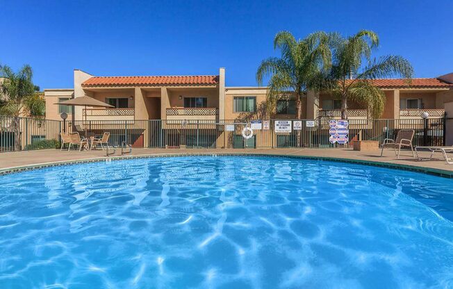 3 beds, 2 baths, $3,025, Unit 59