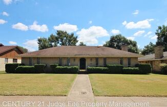 726 Ridge Crest Drive