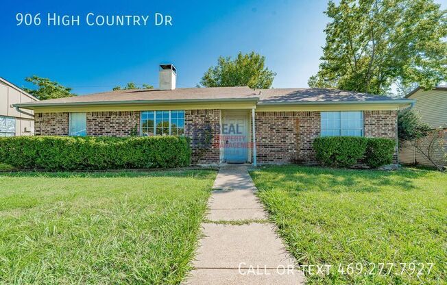 906 HIGH COUNTRY DR