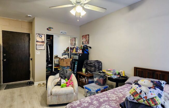 Studio, 1 bath, $1,250, Unit 209