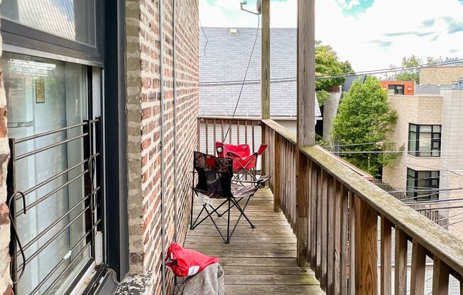 2 beds, 1.5 baths, 1,245 sqft, $3,850, Unit 1210WR-3