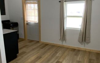 Studio, 1 bath, $500, Unit 35