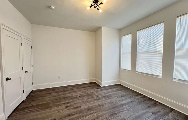 3 beds, 1 bath, $1,700