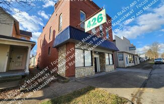 426 E WHEELING ST