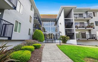 960 Shorepoint Ct #205 - 1 Bedroom | 1 Bath | Condo