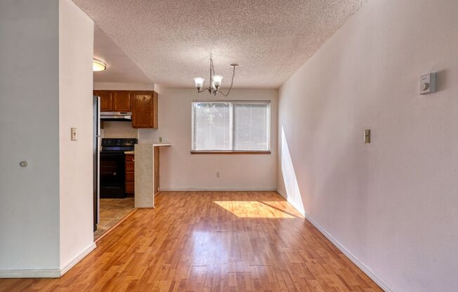 3 beds, 1 bath, $1,700