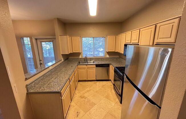 2 beds, 2 baths, $1,495, Unit #2040