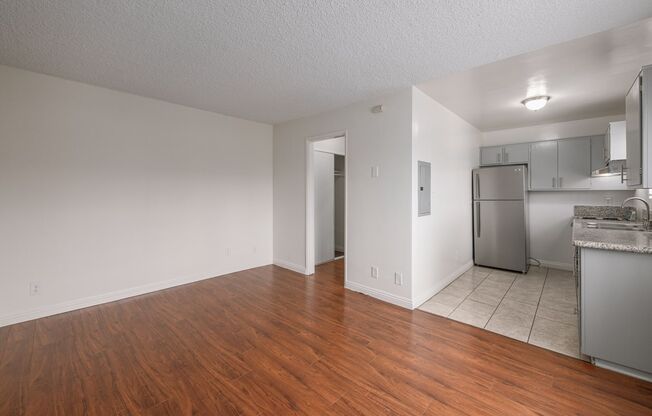 Studio, 1 bath, 450 sqft, $1,645