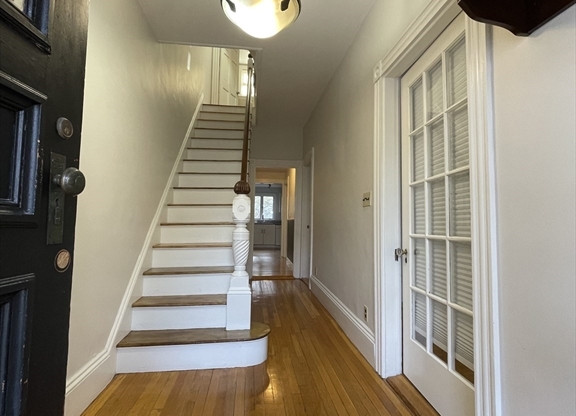 11 MAPLE CIR