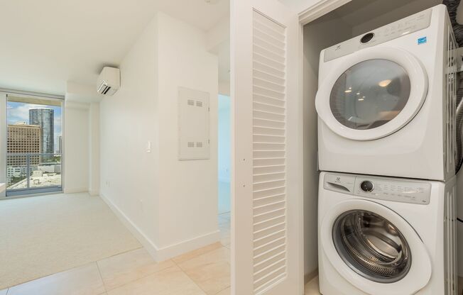 1 bed, 1 bath, $3,300, Unit # 1208