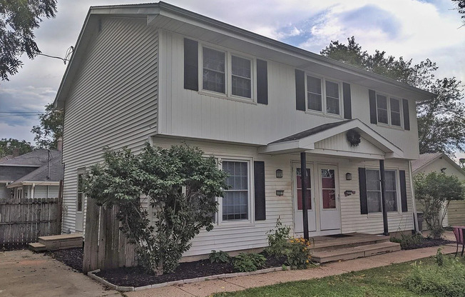 4801/4803 SW 14th Street