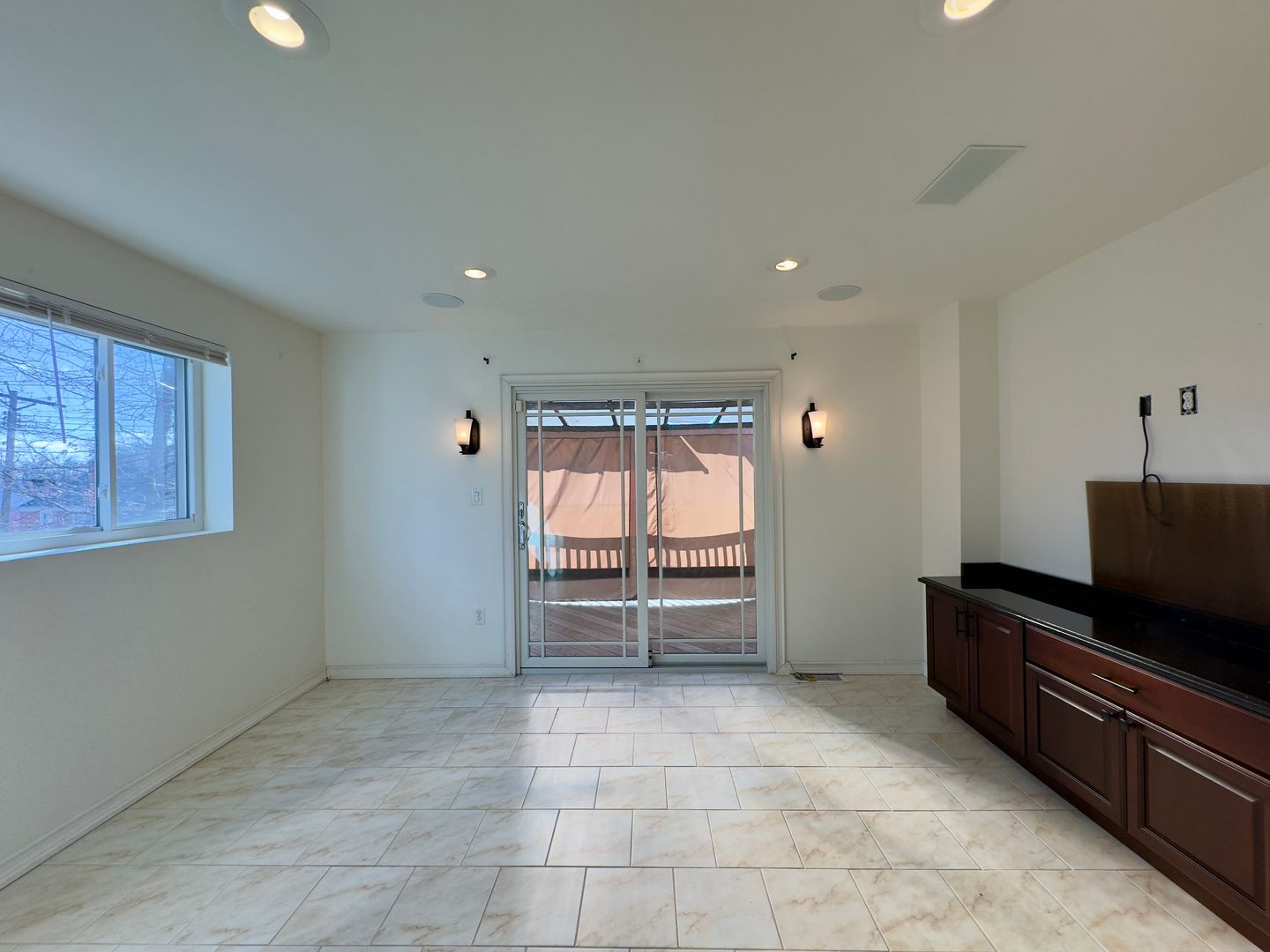 Charming 3 Bedroom/1 Bathroom in Woodring, MD!