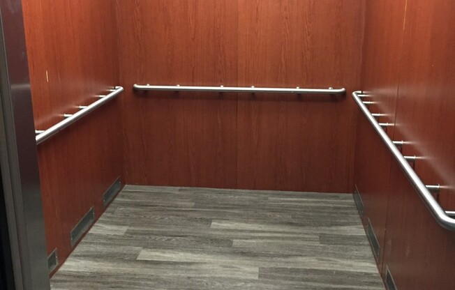 Studio, 1 bath, 454 sqft, $725, Unit 211