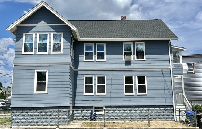 2 beds, 1 bath, 1,026 sqft, $2,850, Unit 86