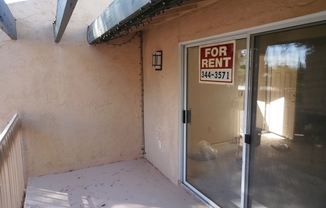 3 beds, 2 baths, $1,295, Unit Unit 203