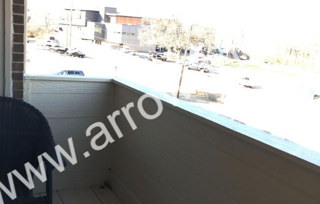 2 beds, 1 bath, $1,450, Unit # #C 39