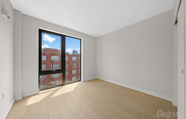 136 80 41 AVE