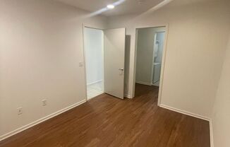 1 bed, 1 bath, 712 sqft, $1,155, Unit 414