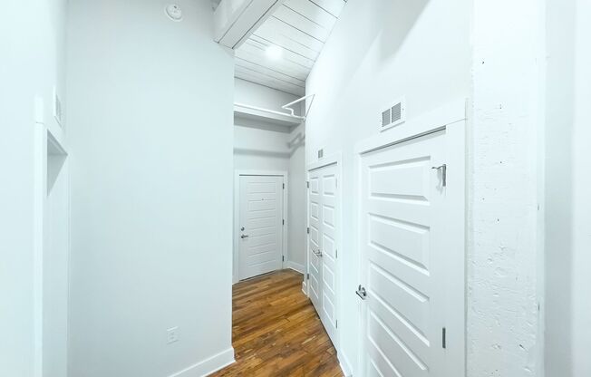 2 beds, 2 baths, 1,050 sqft, $1,850, Unit 310