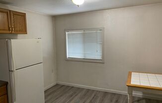 2 beds, 1 bath, $1,350