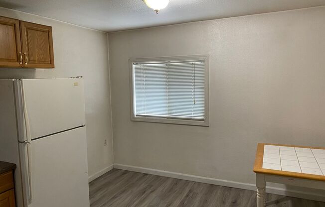 2 beds, 1 bath, $1,350