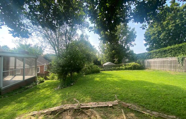 3 beds, 2 baths, $3,850