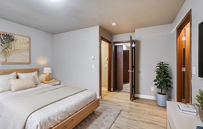 2 beds, 2 baths, 1,050 sqft, $1,499, Unit SP9B