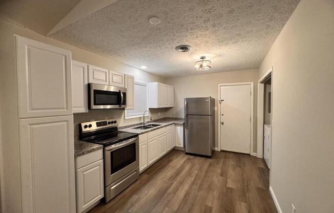 1431 MATHAU CT