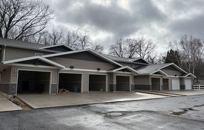 Hidden Hollow Apartments - McFarland