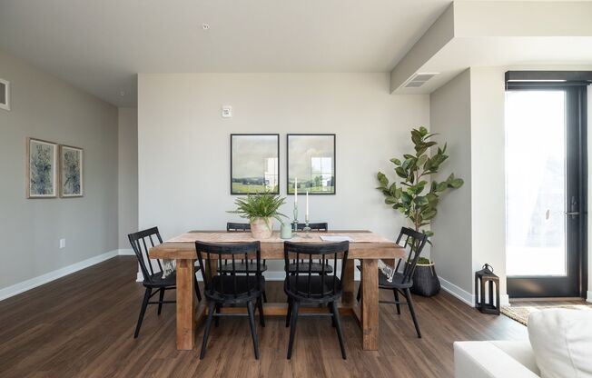 2 beds, 2 baths, 1,293 sqft, $3,795, Unit 201