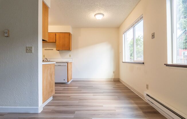 Pine St Apartments
