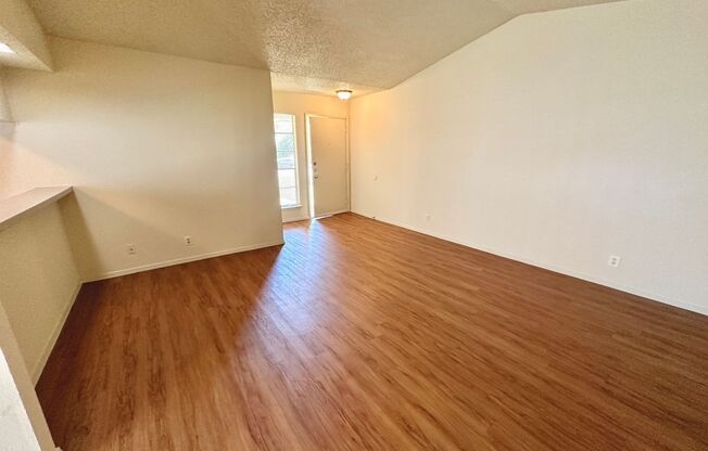 2 beds, 1 bath, 1,092 sqft, $1,450