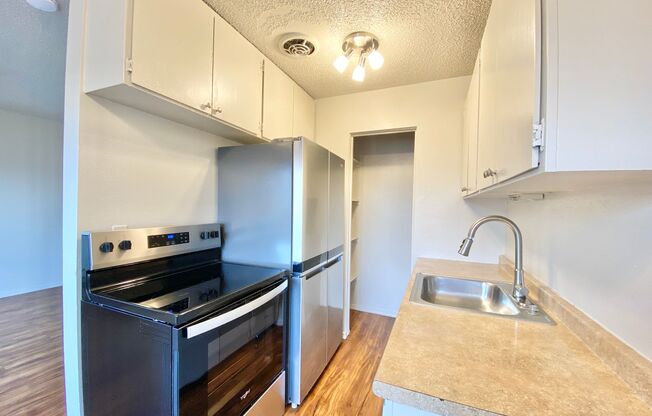 1 bed, 1 bath, 695 sqft, $1,695, Unit 3916-31