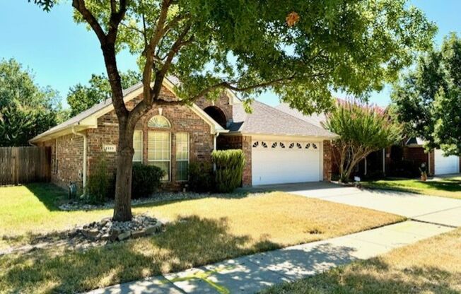 Fantastic West Arlington home in gated community.