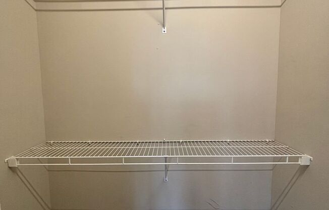 1 bed, 1 bath, 687 sqft, $775, Unit O12