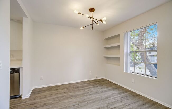 1 bed, 1 bath, 695 sqft, $2,498, Unit 105