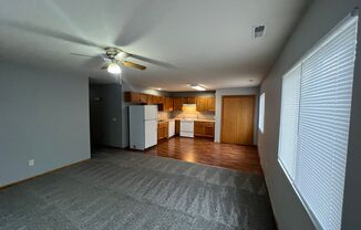 4 beds, 2 baths, 1,152 sqft, $1,650, Unit 2